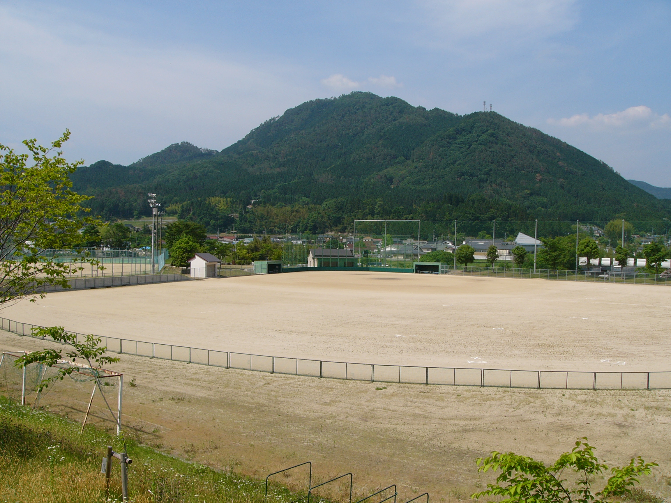 津山 市 加茂 町