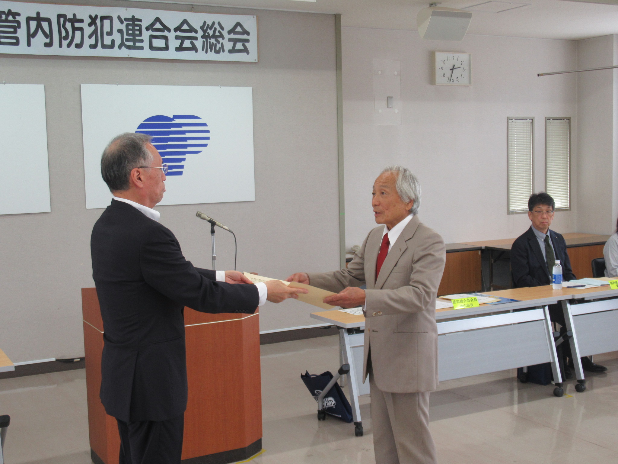 津山っ子を守り育てる市民の会久米ブロックが防犯功労表彰を受賞しま